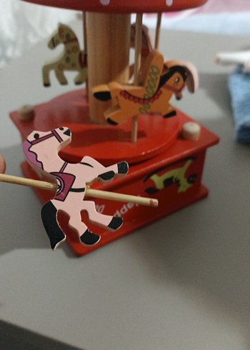 Renkli Kırmızı Müzikli Atlı Karınca Oyuncak - Görsel 3