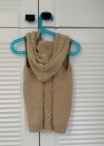 Kapüşonlu Bej Triko Kolsuz bohem yelek - Görsel 2