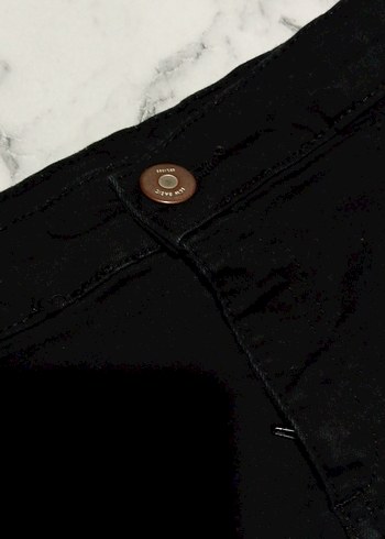 Siyah Mini Fırfırlı Etek - Görsel 2