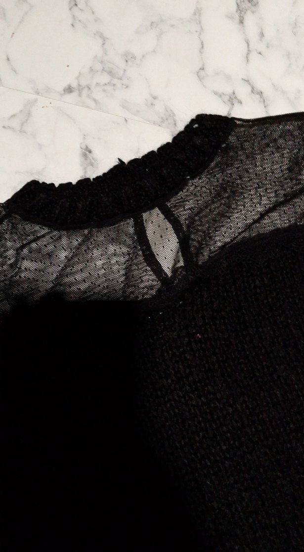 Siyah Yüksek Yakalı Örgü Kadın Kazak - Görsel 2