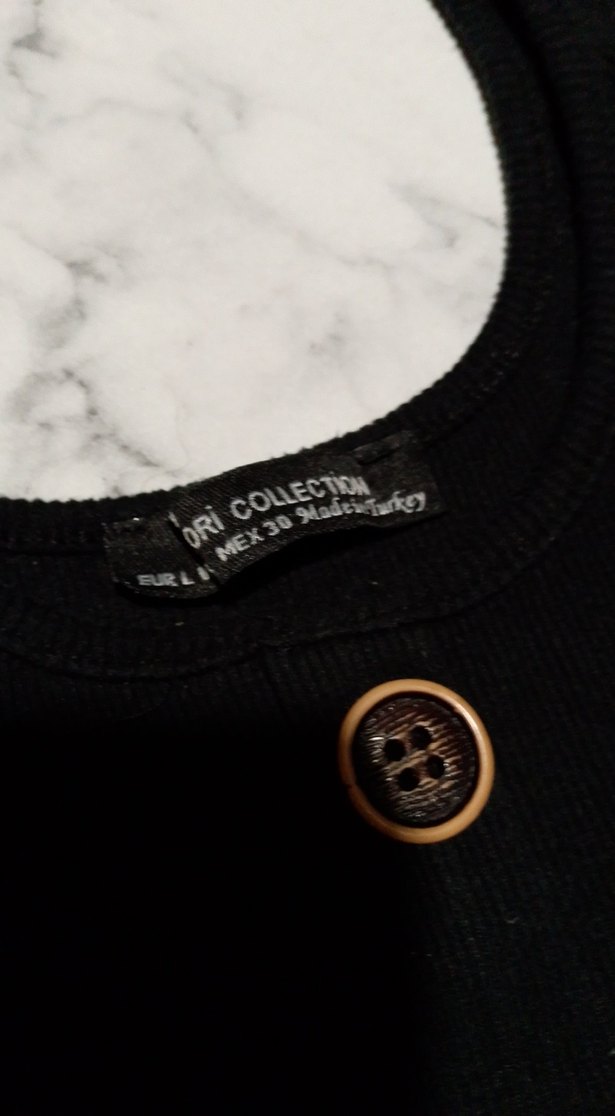 Düğmeli Siyah Kadın Atlet - Görsel 2