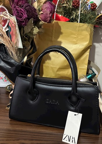 Zara Siyah Mini El Cantasi