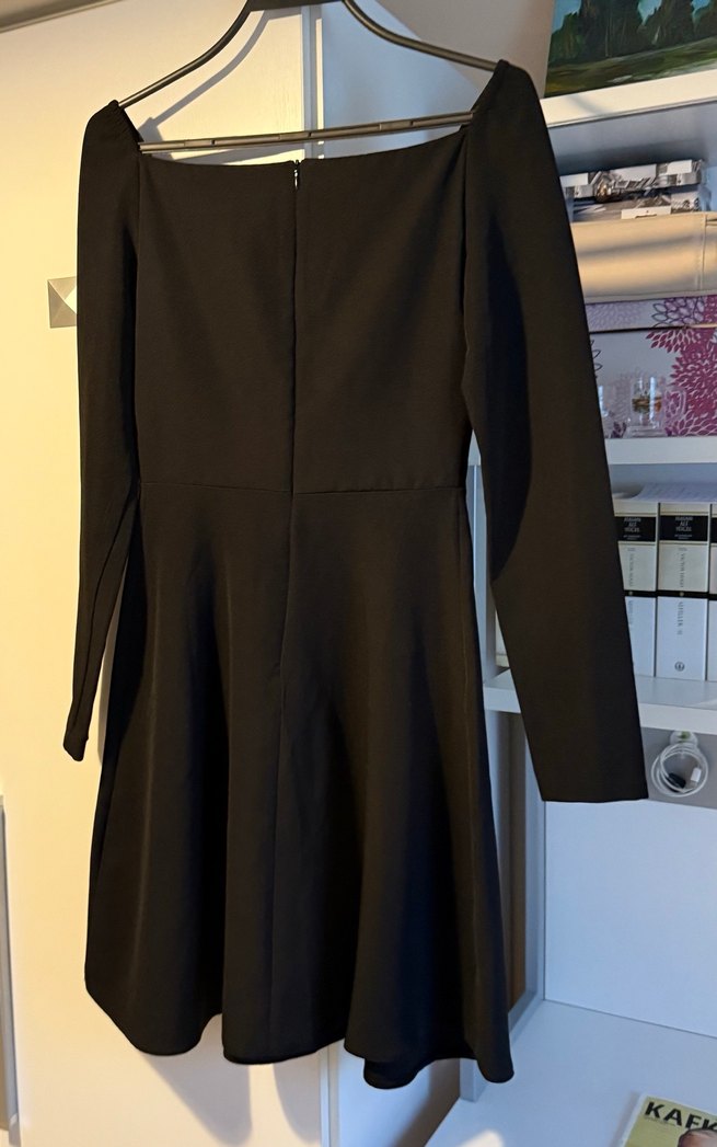 Uzun Kollu Siyah Midi Elbise - Görsel 2