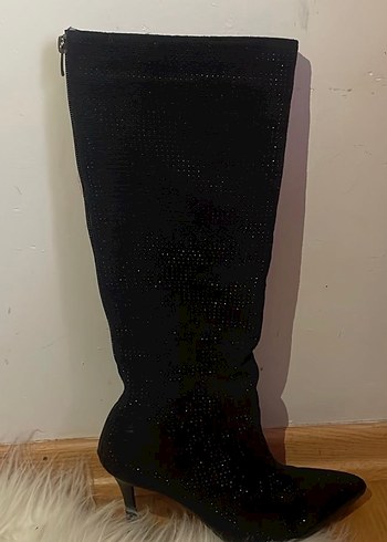 Siyah taşlı çizme - Görsel 3