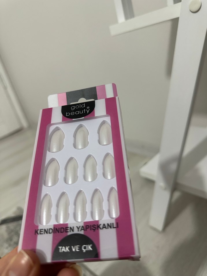 Takma tırnak ve yapıştırıcısı - Görsel 3
