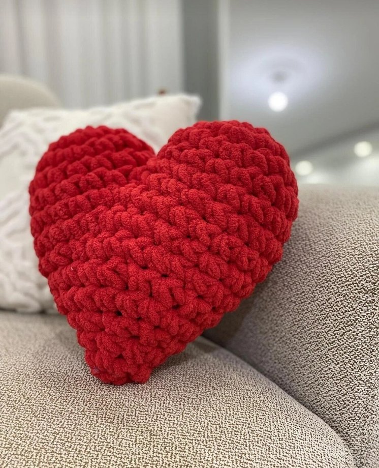 Kırmızı Kalpli yastık - Görsel 2