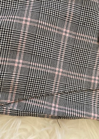 Düğmeli Ekose Desenli Kadın Bermuda Şort - Görsel 4