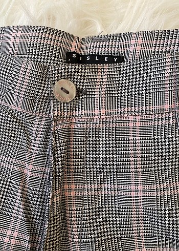 Düğmeli Ekose Desenli Kadın Bermuda Şort - Görsel 5