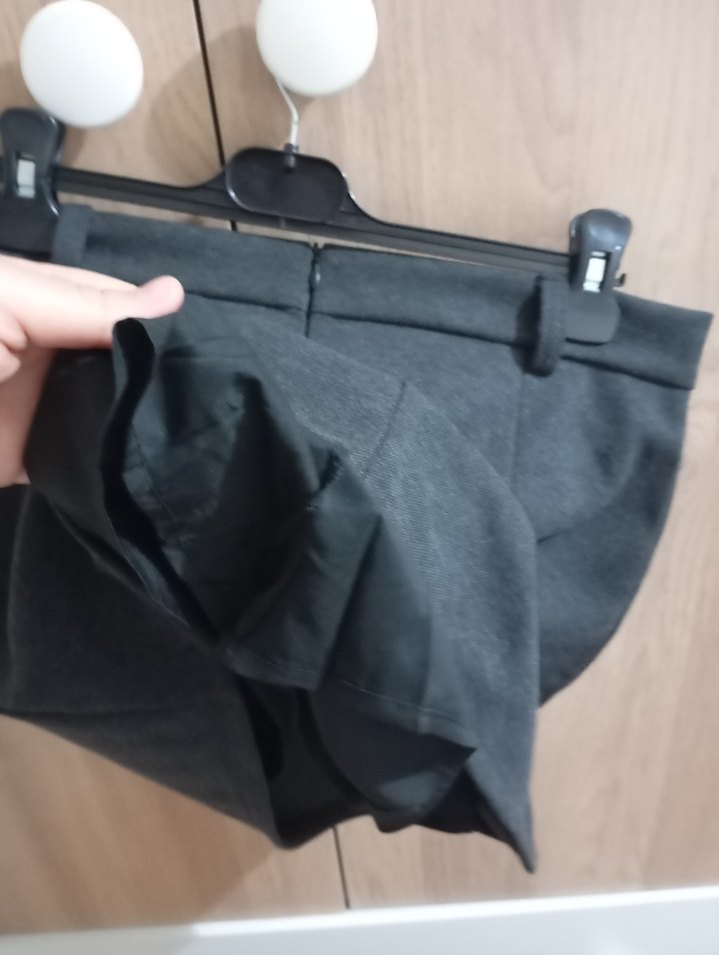 Gri Kemerli Mini Etek - Görsel 3