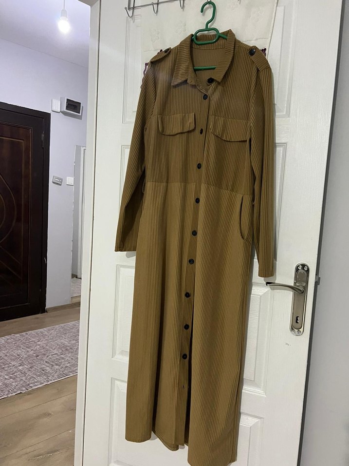 Düğmeli Bej Uzun Keten Elbise - Görsel 5