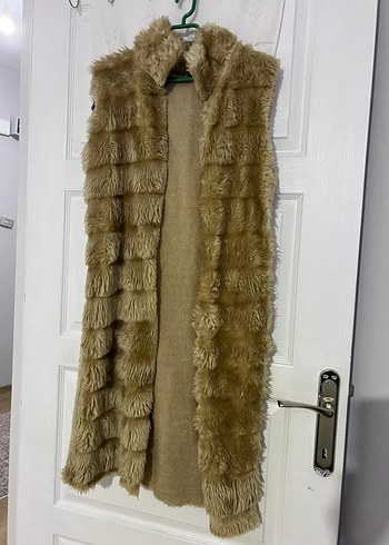 Kürklü Bej Uzun Kadın Yelek - Görsel 3