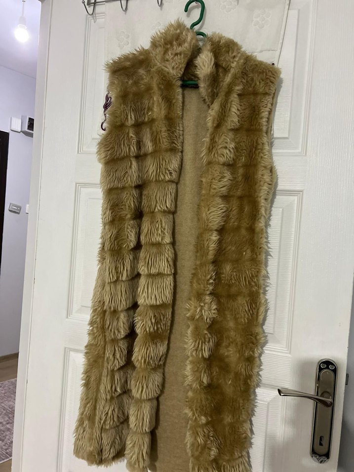 Kürklü Bej Uzun Kadın Yelek - Görsel 2