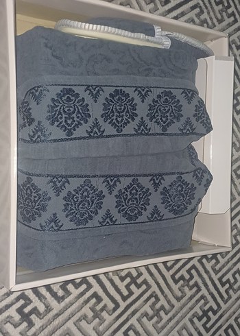 Kenzo Vintage Desenli brnoz takim - Görsel 2