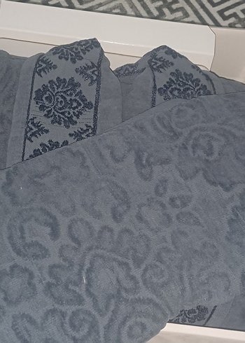 Kenzo Vintage Desenli brnoz takim - Görsel 3