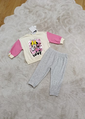1,5 Yaş Beden pembe Renk Pembe Minnie Baskılı Bebek Kız Takımı