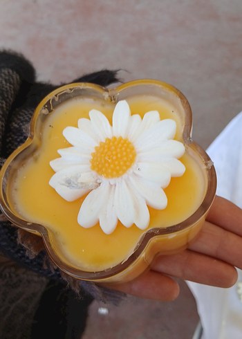 Sarı Papatya Motifli Renkli Mum - Görsel 3