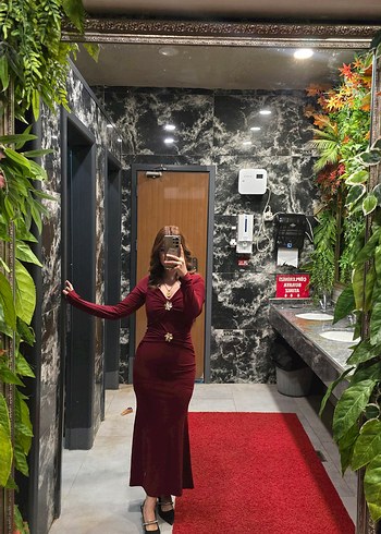 Bordo V Yaka Uzun Kollu Drapeli Elbise - Görsel 2