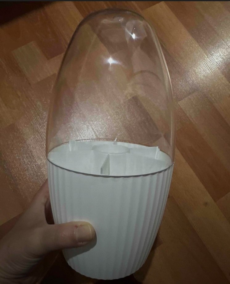 Beyaz Şeffaf Kapaklı Makyaj Fırçası Organizeri - Görsel 2