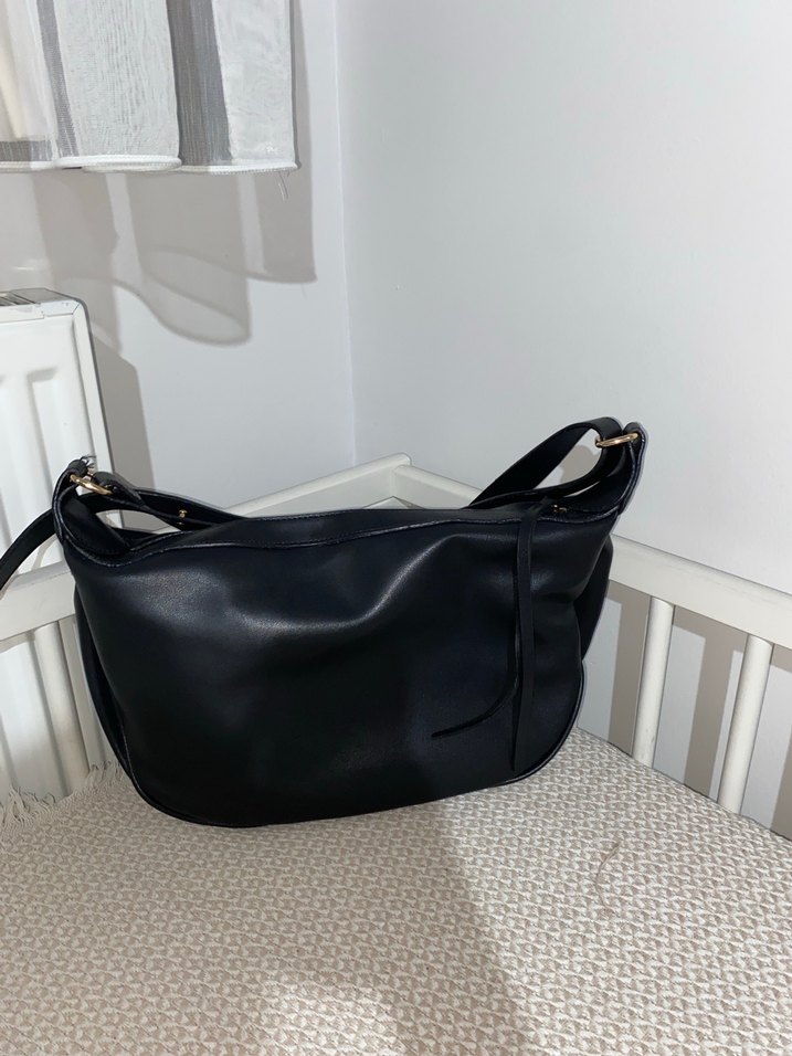 Klasik Siyah Deri Kadın Çanta - Görsel 2