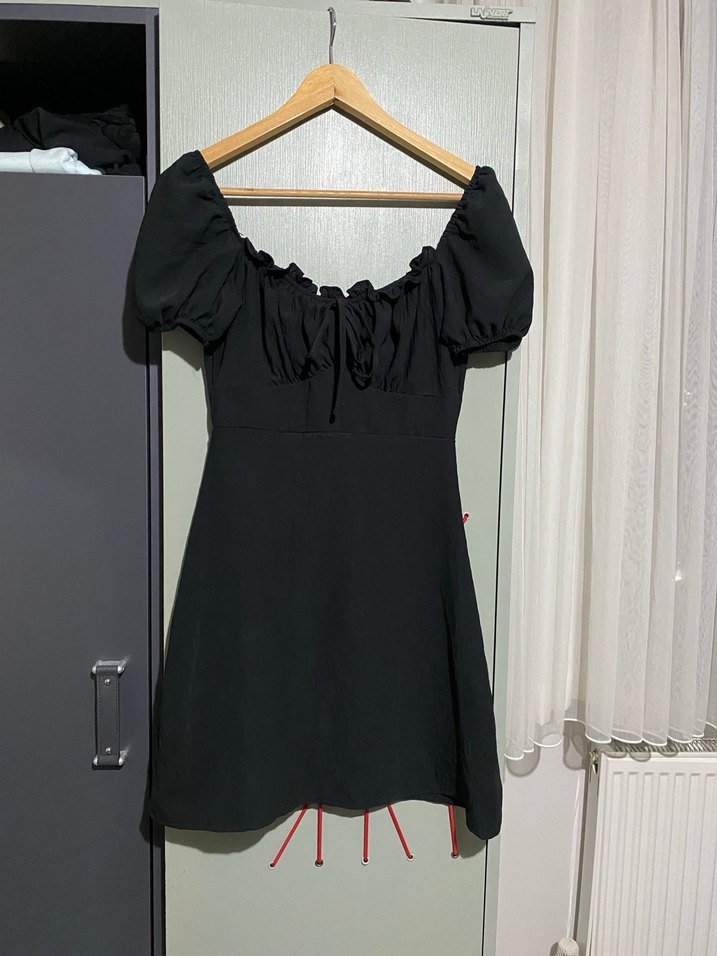 Siyah Fırfırlı Midi Kadın Elbise - Görsel 2