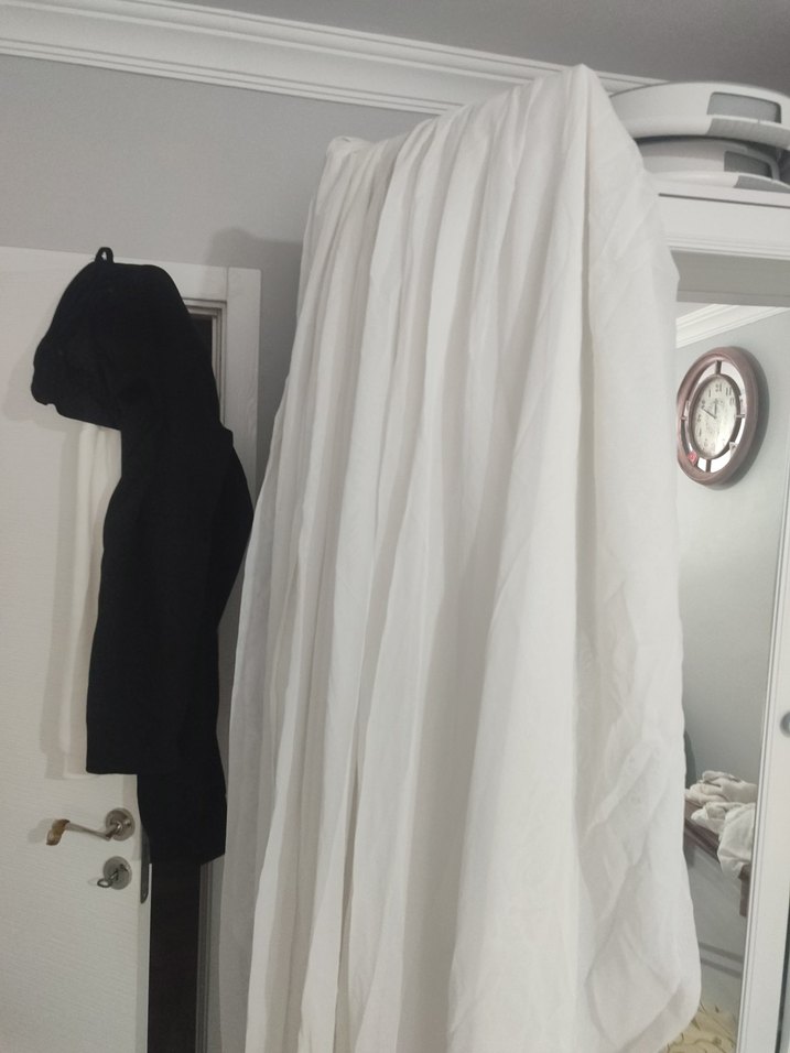 Beyaz Gri Tonlarda Modern Perde - Görsel 3