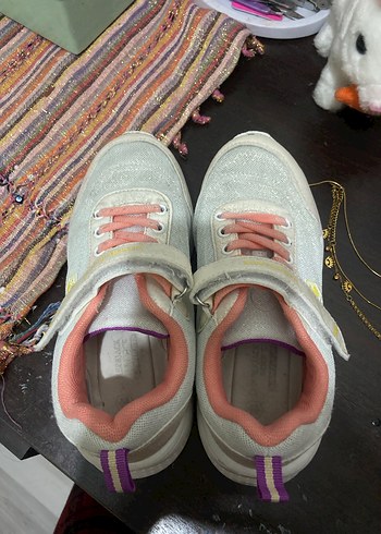 Kız Çocuk Gri Velcro Spor Ayakkabı - Görsel 3