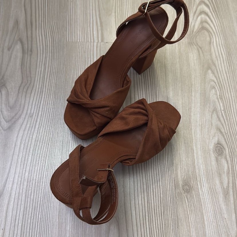 Kadın Kahverengi Süet Platform Topuklu Ayakkabı - Görsel 3