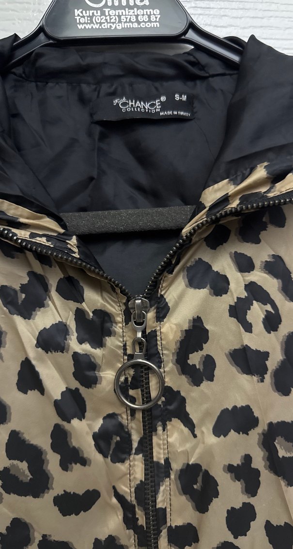 Leopar Desenli ince Kapüşonlu Kadın rüzgarlık - Görsel 5