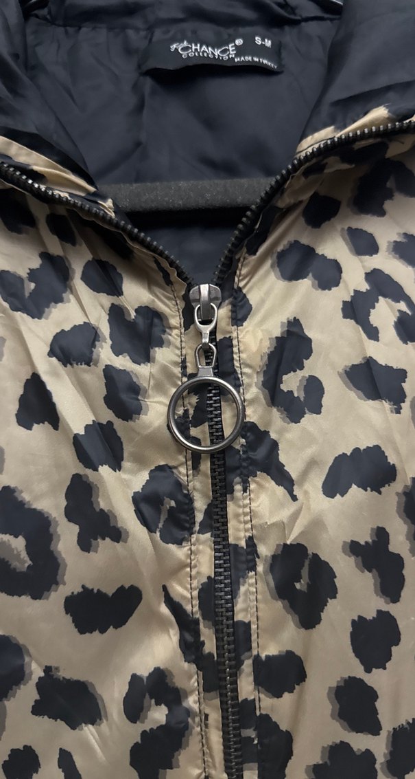 Leopar Desenli ince Kapüşonlu Kadın rüzgarlık - Görsel 4