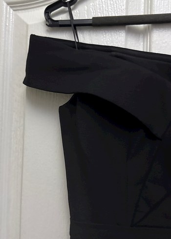 V Yaka Siyah Midi Kadın Abiye Elbise - Görsel 6