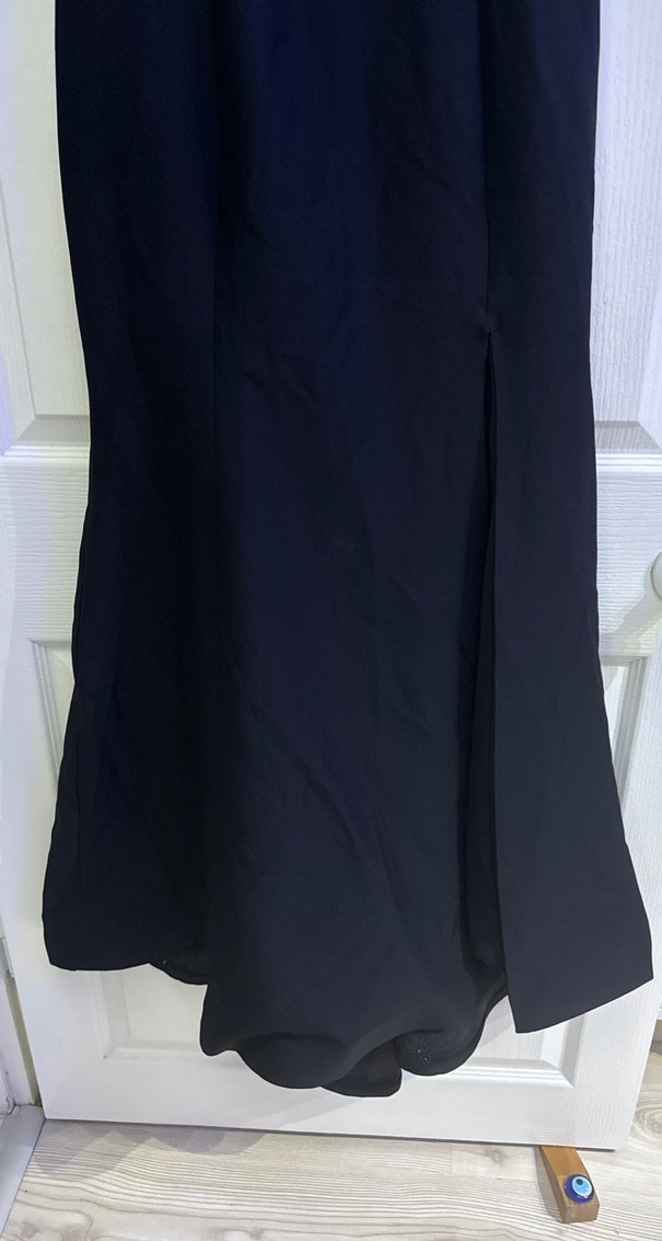 V Yaka Siyah Midi Kadın Abiye Elbise - Görsel 2