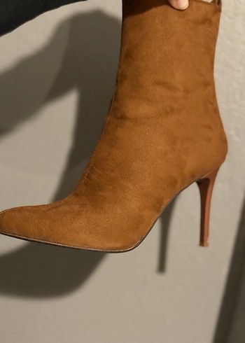 NineWest Taba Süet Stiletto Topuklu Bot - Görsel 3