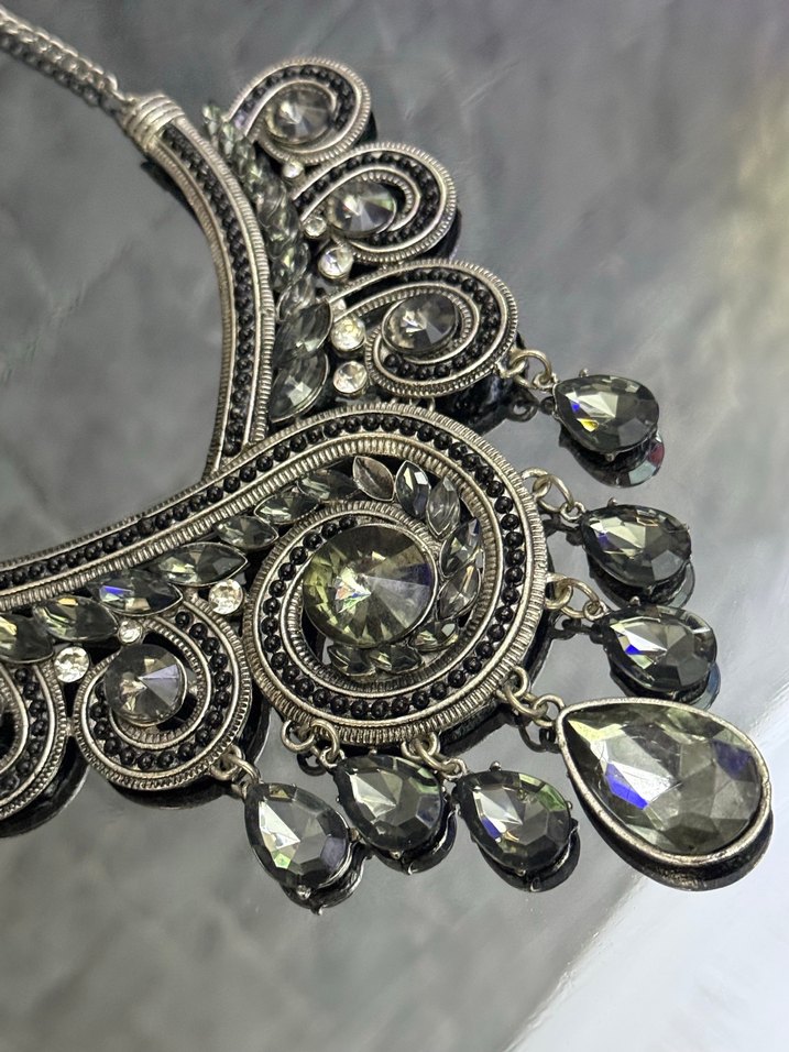 Gri Boncuklu Bohem Kadın Kolye - Görsel 3