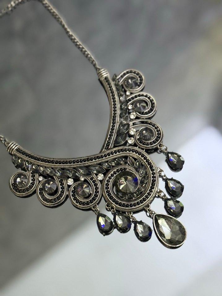 Gri Boncuklu Bohem Kadın Kolye - Görsel 2