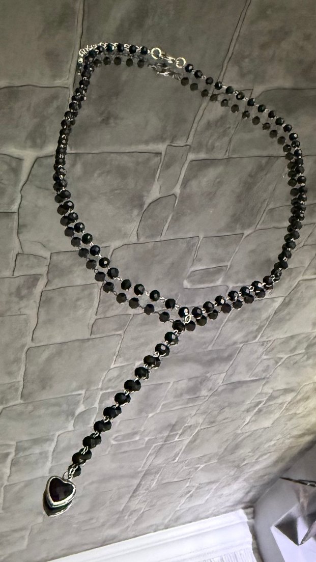 Uzun Siyah Boncuklu Yılan Desenli Gotik Kolye - Görsel 2