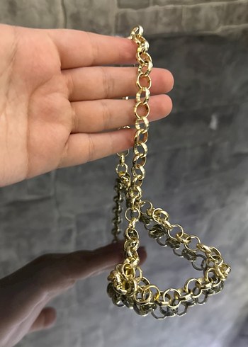 Uzun Zincir Detaylı Altın Kadın Kolye - Görsel 2