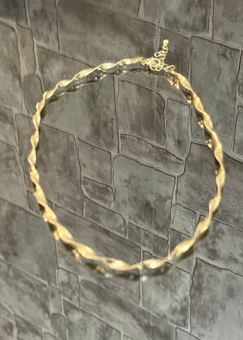 Altın Rengi Midi Yılan Desenli Zincir Kolye - Görsel 3