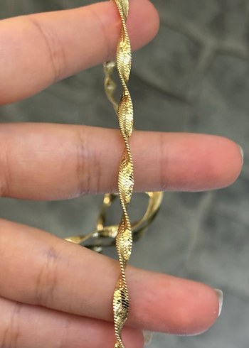 Altın Rengi Midi Yılan Desenli Zincir Kolye - Görsel 5