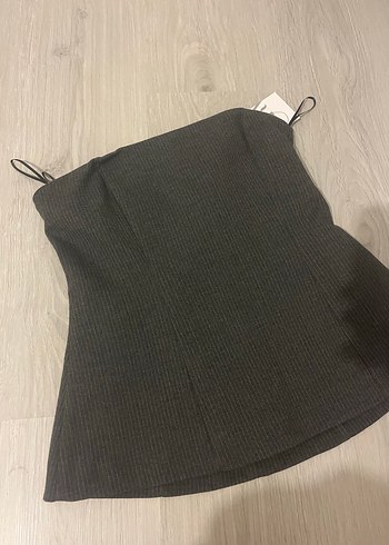 Gri Pilili Straplez Kadın Üst - Görsel 2