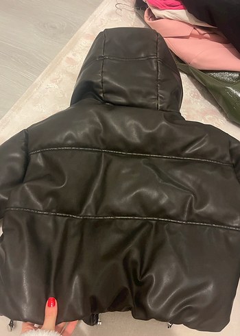 Kadın Siyah Deri Kürklü Kapüşonlu Ceket - Görsel 5