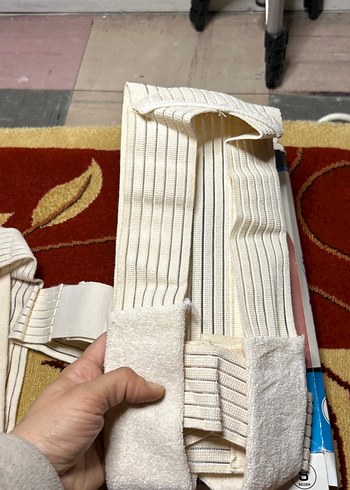 Beyaz Desenli Dik Duruş Korsesi S Bedeni - Görsel 2