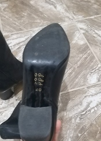 sivri kısımda ufak bir soyulma var o yüzden fiyat düşük tutum - Görsel 3