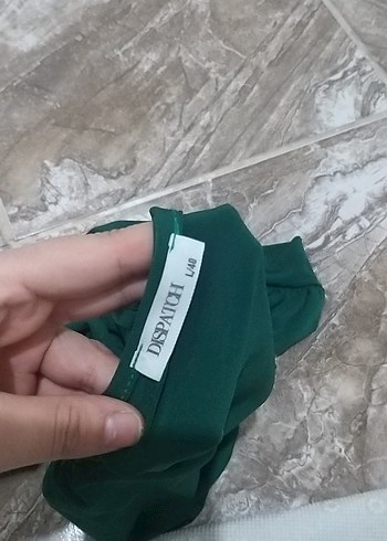 Yeşil V Yaka Uzun Kollu Bluz - Görsel 2