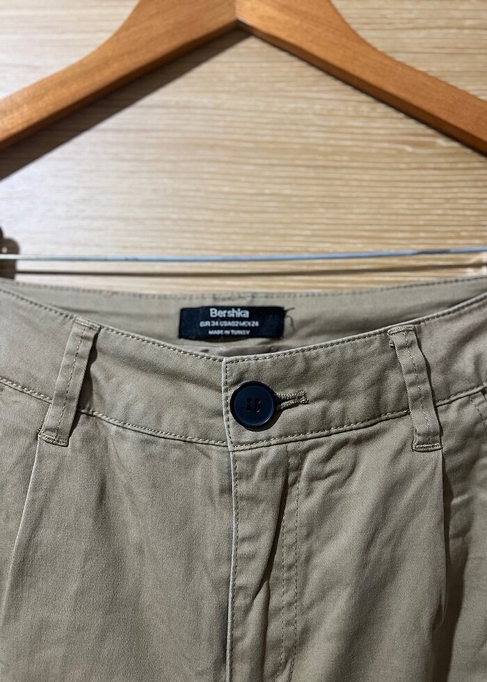 Bershka Pantolon - Görsel 2