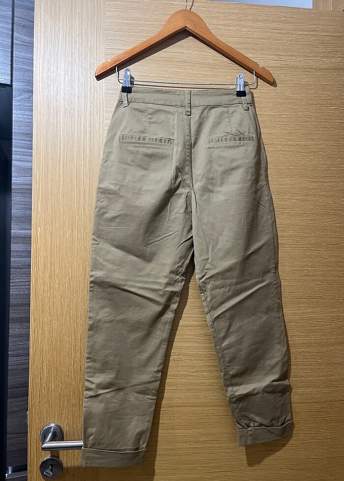 Bershka Pantolon - Görsel 4