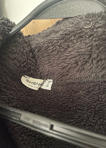 Peluş Kumaşlı Kadın Ceket - Görsel 3