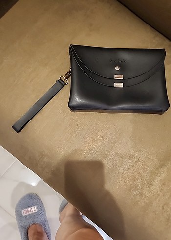 Siyah Suni Deri Kadın Çantası - Zara - Görsel 8