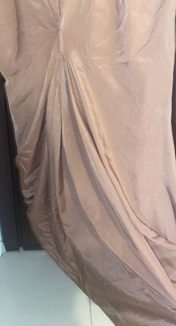 V Yaka Drapeli Bej Elbise - Görsel 5