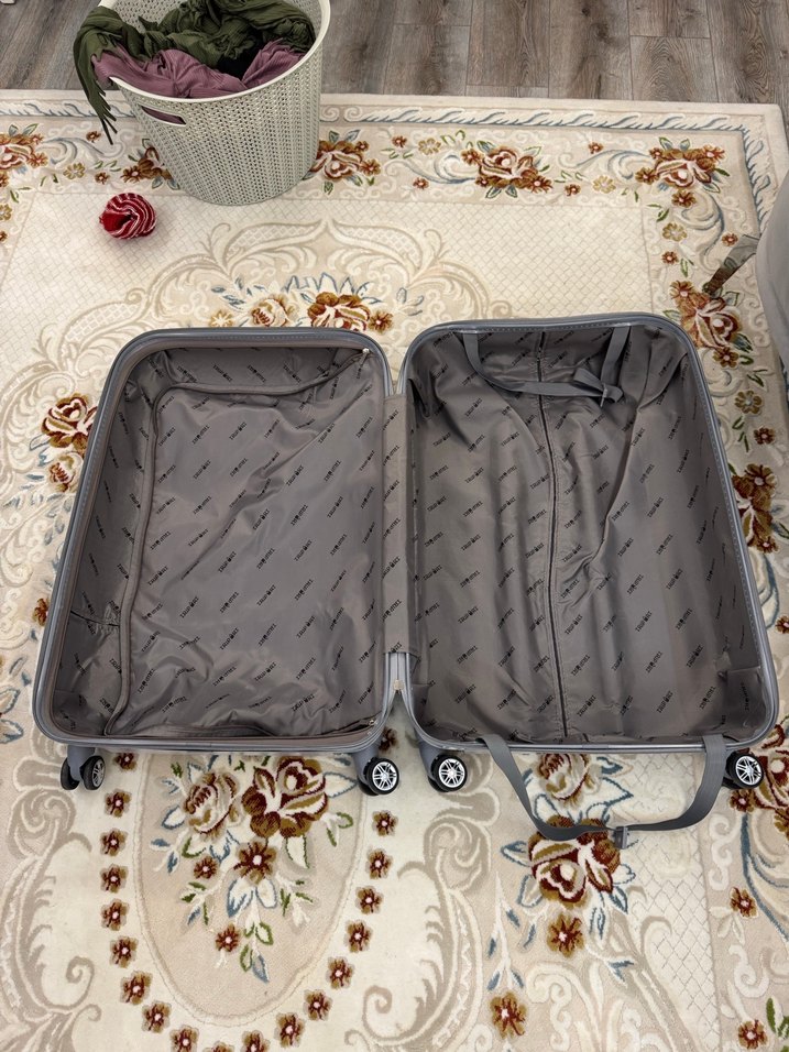 Gri Beyaz bavul - Görsel 3