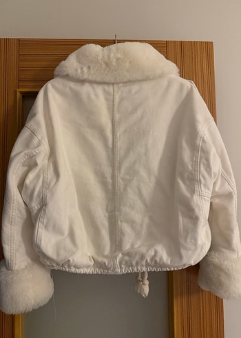 Beyaz Kadın Peluş Detaylı Kot Ceket - Görsel 4